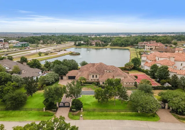 41st image of 12 Retreat Boulevard, Richmond, TX 77469 | MLS# 38655850