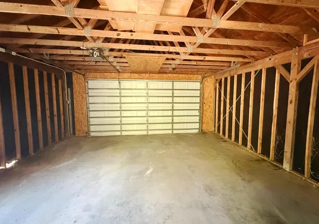 5th image of 211 Morton Ave, Palacios, TX 77465 | MLS# 41703134