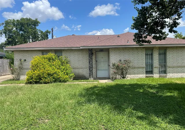 1st image of 4938 Drakestone Blvd, Houston, TX 77053 | MLS# 59436867