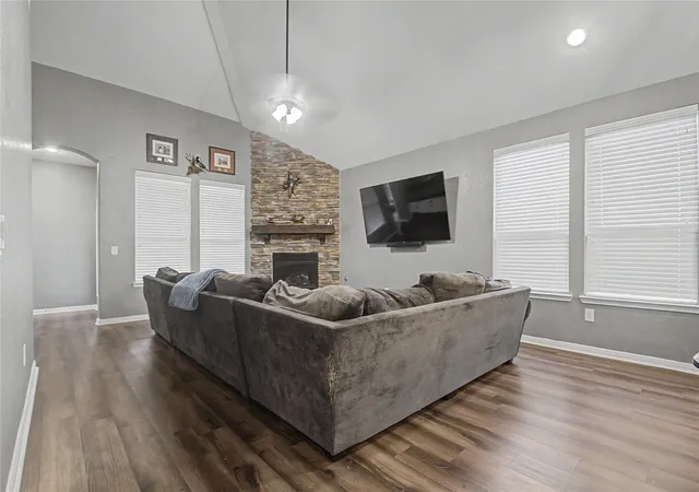 Photo 2 of Single family home for sale at 24910 Grand Sapphire Ln, Katy, TX 77493 | MLS# 73581244 | Listing updated on 2026-08-29