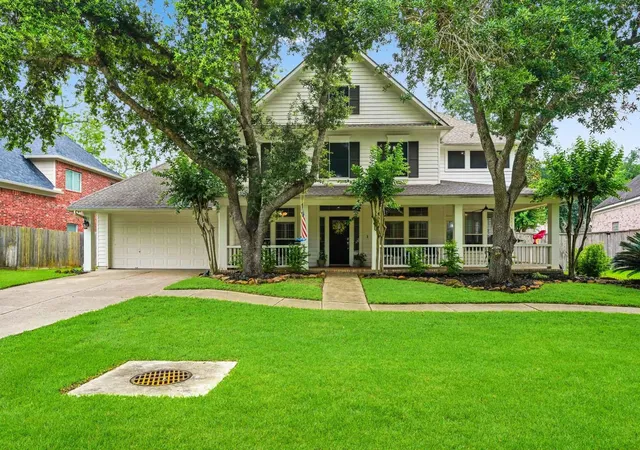 Photo 3 of Single family home for sale at 3807 Oakland Cir, Missouri City, TX 77459 | MLS# 78322709 | Listing updated on 2026-09-13