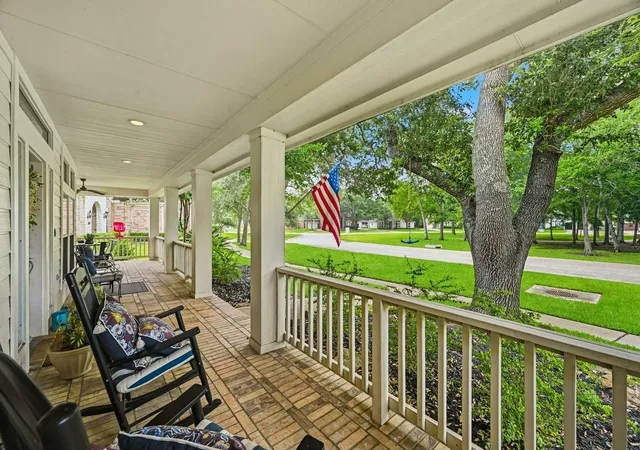 Photo 3 of Single family home for sale at 3807 Oakland Cir, Missouri City, TX 77459 | MLS# 78322709 | Listing updated on 2026-09-13