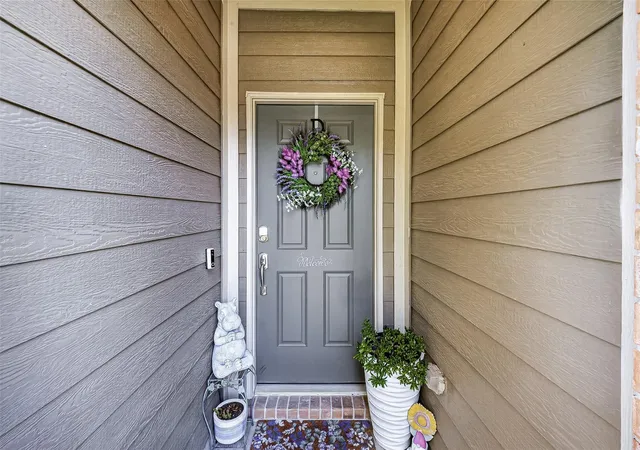 2nd image of 2366 Timberland Country Dr, Conroe, TX 77304 | MLS# 8075154