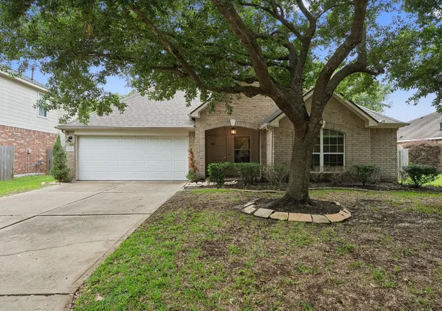 Photo 2 of Sale Pending at 11123 Cactus Point Ct, Houston, TX 77095 | MLS# 97491151 | Listing updated on 2026-09-14