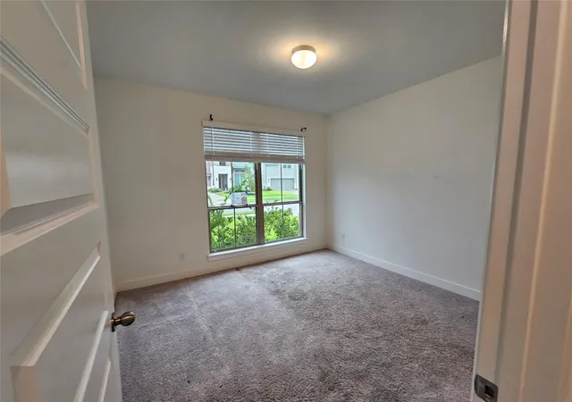 Photo 3 of Single family home for sale at 3141 Stingray Cvs Dr, Katy, TX 77493 | MLS# 23075213 | Listing updated on 2026-09-17