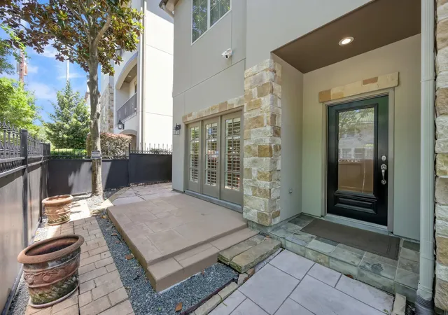5th image of 2101 Elmen St, Houston, TX 77019 | MLS# 18314145