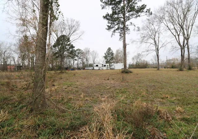 3rd image of 100 K Ave, Conroe, TX 77301 | MLS# 9353858