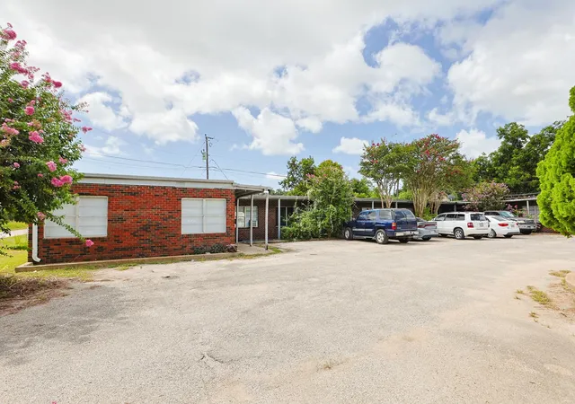 4th image of 1101 Demolay St, La Marque, TX 77568 | MLS# 21261554