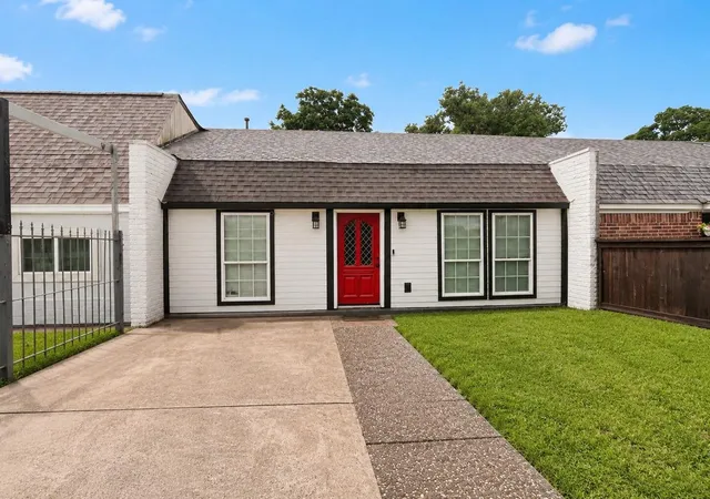 1st image of 12503 W Hardy Rd, Houston, TX 77037 | MLS# 73890473