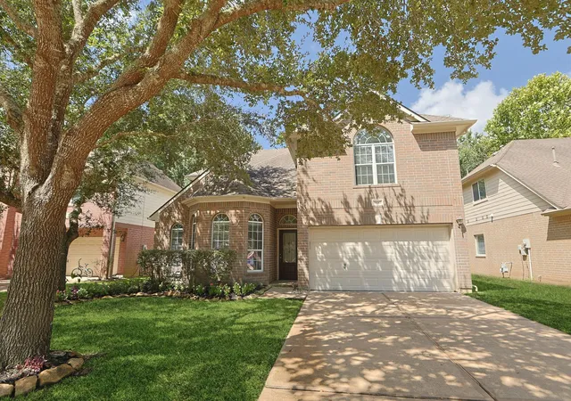 Photo 3 of Single family home for sale at 38007 W Sulphur Crk Dr, Magnolia, TX 77355 | MLS# 89491408 | Listing updated on 2026-09-01