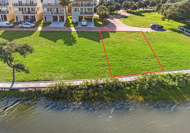 Photo 3 of Land for sale at 3607 Niko Ct, Galveston, TX 77554 | MLS# 74610334 | Listing updated on 2026-08-29