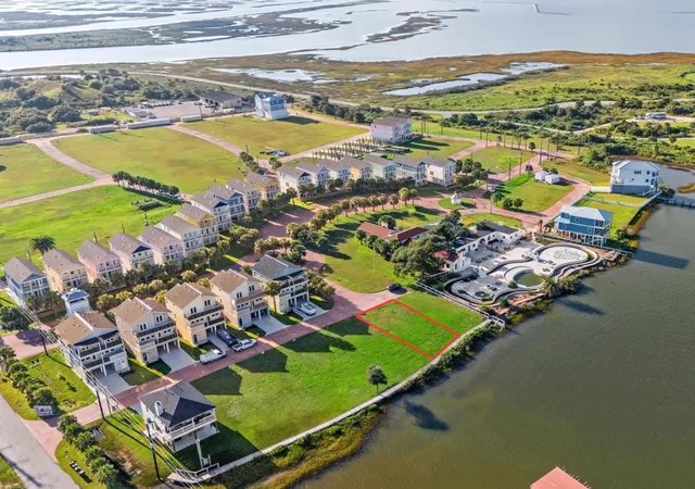 Photo 4 of Land for sale at 3607 Niko Ct, Galveston, TX 77554 | MLS# 74610334 | Listing updated on 2026-08-29