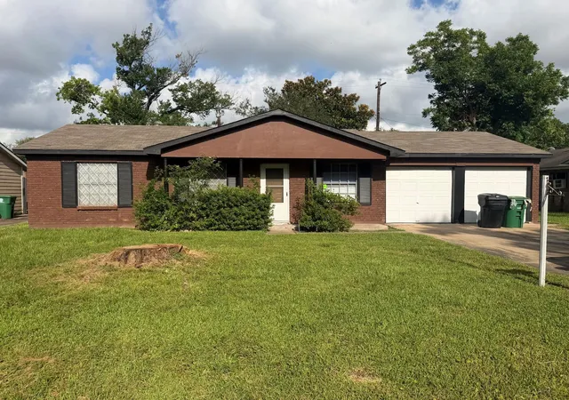 1st image of 12607 Bauman Rd, Houston, TX 77037 | MLS# 70551375