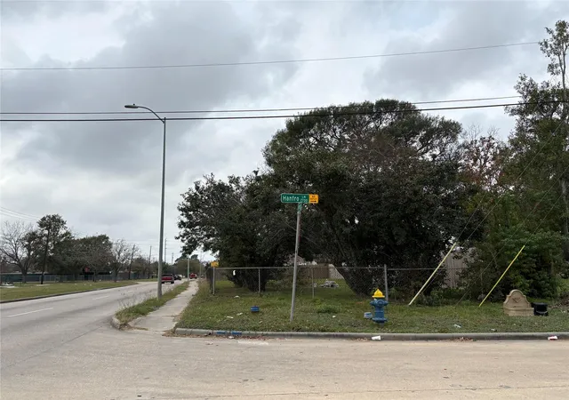 Photo 3 of Land for sale at Tbd Hanfro Ln, Houston, TX 77088 | MLS# 59918214 | Listing updated on 2026-08-14