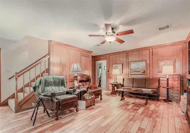 Photo 4 of Single family home for sale at 5314 Glenmere Ln, Spring, TX 77379 | MLS# 11567587 | Listing updated on 2026-09-20