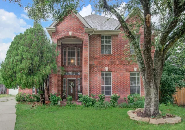 Single family home for sale at 2907 Little Branch Ct, Houston, TX 77082 | MLS# 6174796
