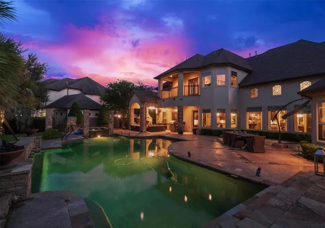 3rd image of 10506 Pebblecreek Xing, Katy, TX 77494 | MLS# 79952802