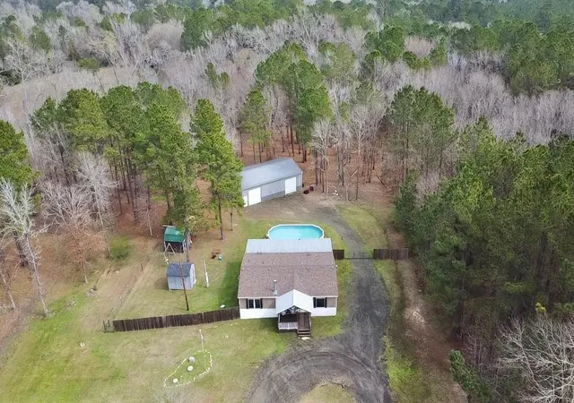 2nd image of 1580 Fm 1745 N, Colmesneil, TX 75938 | MLS# 95821882