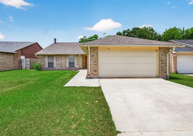 2nd image of 619 Jeff Davis Dr, Richmond, TX 77469 | MLS# 3062690