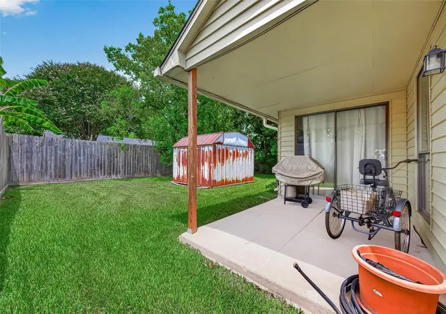 Photo 3 of Sale Pending at 619 Jeff Davis Dr, Richmond, TX 77469 | MLS# 3062690 | Listing updated on 2026-10-08
