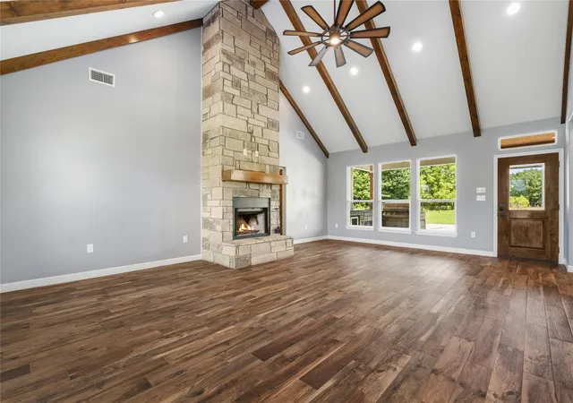 5th image of 1140 County Road 301 N, Dayton, TX 77535 | MLS# 81102844