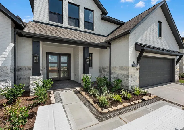 Photo 2 of Single family home for sale at 21922 Bay Skipper Dr, Cypress, TX 77433 | MLS# 18635305 | Listing updated on 2026-09-12