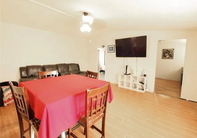 Photo 3 of Single family home for sale at 37 County Rd 3479j, Cleveland, TX 77327 | MLS# 59807136 | Listing updated on 2026-10-01
