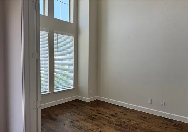 Photo 3 of Single family home for sale at 5406 Farm Hl Way, Fulshear, TX 77441 | MLS# 67194589 | Listing updated on 2026-09-15