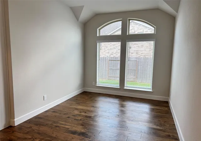 Photo 4 of Single family home for sale at 5406 Farm Hl Way, Fulshear, TX 77441 | MLS# 67194589 | Listing updated on 2026-09-15