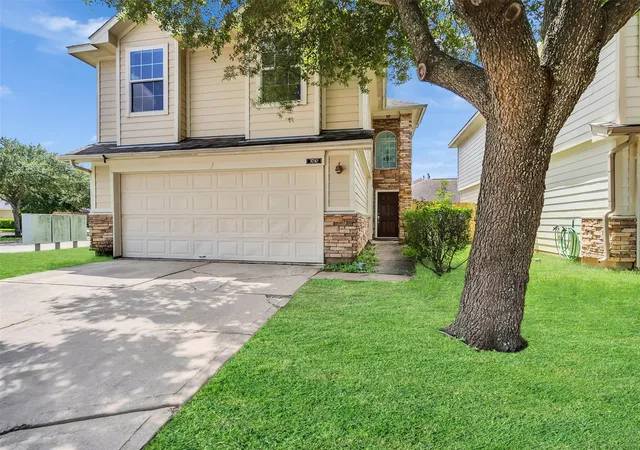 Photo 3 of Single family home for sale at 3710 Windmill Village Dr, Houston, TX 77082 | MLS# 48197178 | Listing updated on 2026-08-17