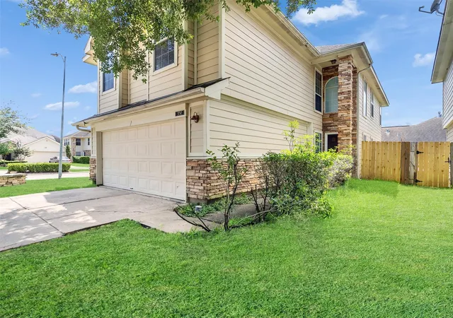 Photo 4 of Single family home for sale at 3710 Windmill Village Dr, Houston, TX 77082 | MLS# 48197178 | Listing updated on 2026-08-17