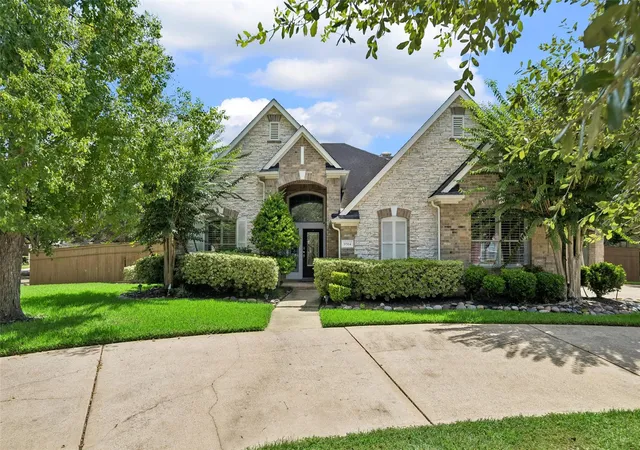 1st image of 9514 Tallow Ct, Missouri City, TX 77459 | MLS# 48608900