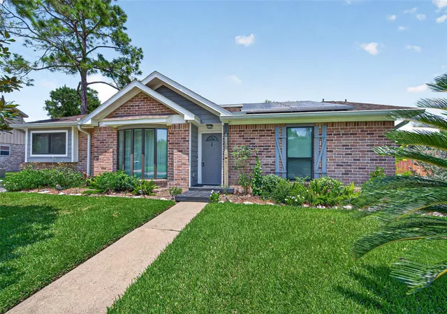 Photo 1 of Sale Pending at 11818 Meadowdale Dr, Meadows Place, TX 77477 | MLS# 97401245 | Listing updated on 2026-09-09