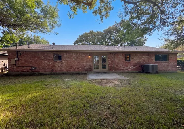 17th image of 3506 Oxford Rd, Alvin, TX 77511 | MLS# 70776534