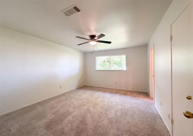 Photo 3 of Single family home for sale at 3506 Oxford Rd, Alvin, TX 77511 | MLS# 70776534 | Listing updated on 2026-09-10