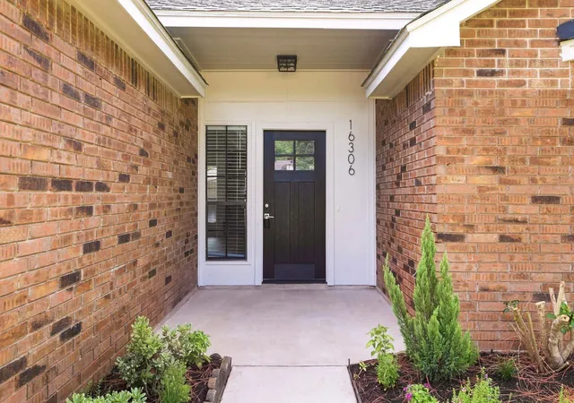 5th image of 16306 Elmwood Point Ln, Sugar Land, TX 77498 | MLS# 50924210