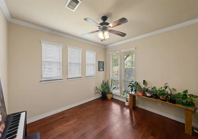 Photo 4 of Single family home for sale at 286 Overland Tr, Montgomery, TX 77316 | MLS# 39213501 | Listing updated on 2026-09-11