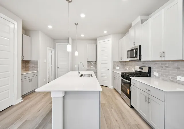 Photo 4 of Single family home for sale at 1007 Cedar Pl Ln, Missouri City, TX 77459 | MLS# 24841908 | Listing updated on 2026-10-10