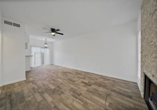 5th image of 3600 Jeanetta St #604, Houston, TX 77063 | MLS# 57724487