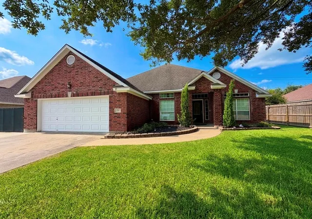 1st image of 155 Indian Warrior Trail, Lake Jackson, TX 77566 | MLS# 80029747
