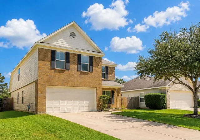 Photo 3 of Single family home for sale at 15911 Sheldon Ridge Way, Houston, TX 77044 | MLS# 78743950 | Listing updated on 2026-09-02