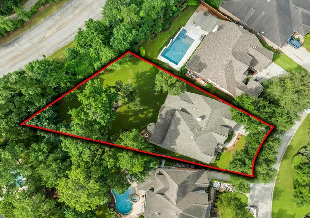 Photo 4 of Sale Pending at 142 S Arrow Cyn Cir, Spring, TX 77389 | MLS# 42069195 | Listing updated on 2026-09-07