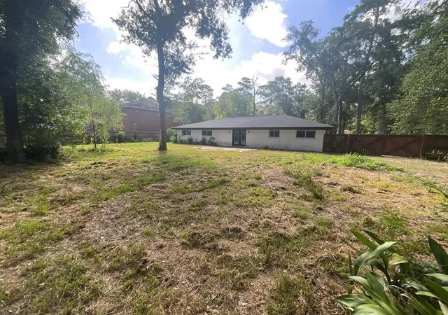 Photo 3 of Sale Pending at 2314 Creekleaf Rd, Houston, TX 77068 | MLS# 75990380 | Listing updated on 2026-09-12