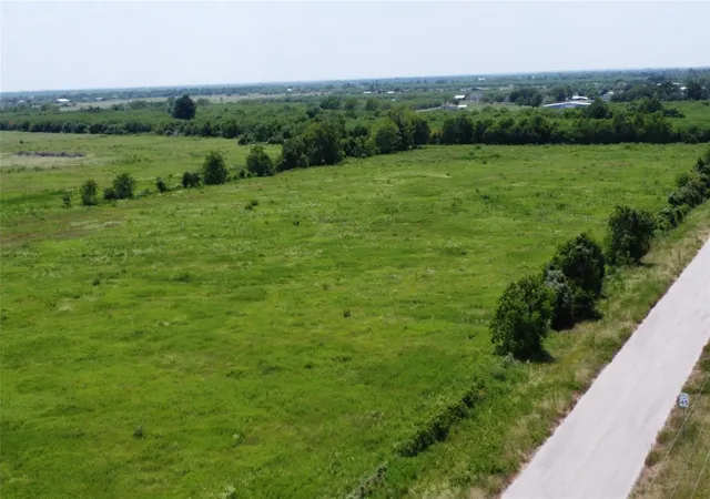 Photo 2 of Sale Pending at 11921 Schmidt Rd, Waller, TX 77484 | MLS# 29494803 | Listing updated on 2026-08-31