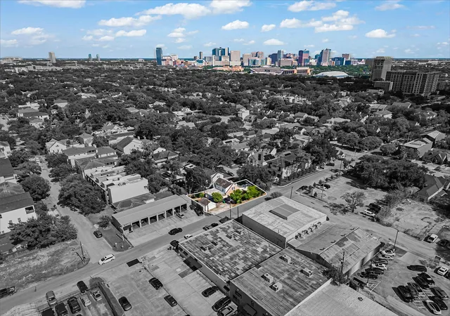 17th image of 2438 Albans Rd, Houston, TX 77005 | MLS# 37176823