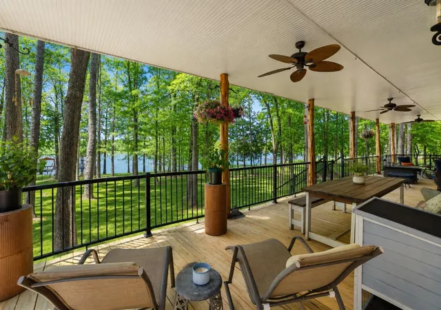 Photo 1 of Single family home for sale at 560 Deerwood Dr, Trinity, TX 75862 | MLS# 34627819 | Listing updated on 2026-09-21