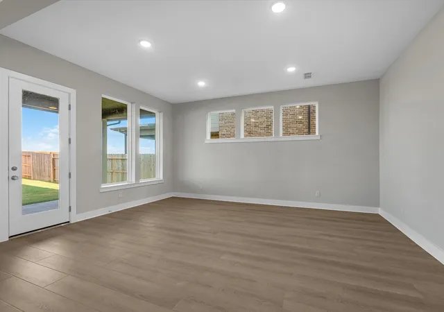 Photo 4 of Sale Pending at 9414 Blue Blossom Tr, Richmond, TX 77407 | MLS# 23197429 | Listing updated on 2026-09-22