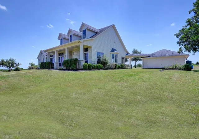 4th image of 4305 Boggy Creek Rd, Brenham, TX 77833 | MLS# 79403520