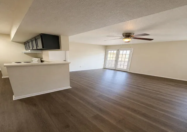 2nd image of 10603 S Wilcrest Dr #49, Houston, TX 77099 | MLS# 71534323