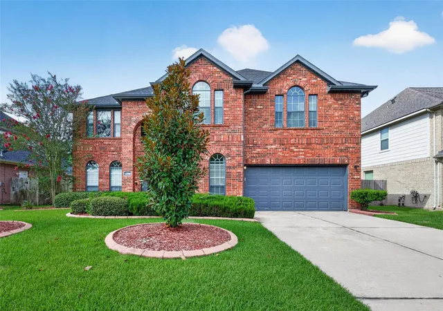 1st image of 11504 Bay Crossing Dr, Pearland, TX 77584 | MLS# 46886729